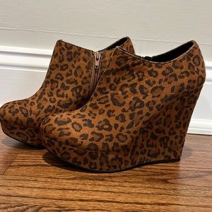 Leopard Print bootie